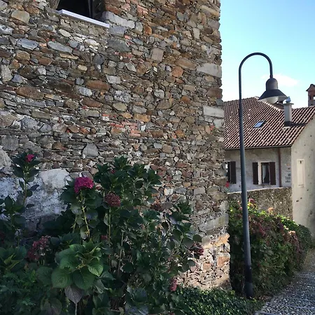 Antica Sosta Dei Viandanti Couette-café Cadenazzo